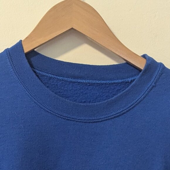 Vintage Star Trek Comm Badge Logo Sweatshirt Blue Unisex Crewneck Kirk Spock - Picture 8 of 8